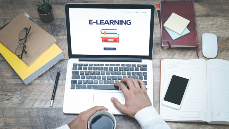 Smart Learning: Leveraging AI and Tech to Supercharge Employee Development