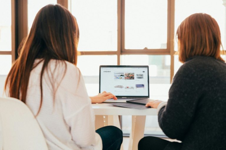 Stop Micromanaging! The Ultimate Guide to Effective Delegation for Managers